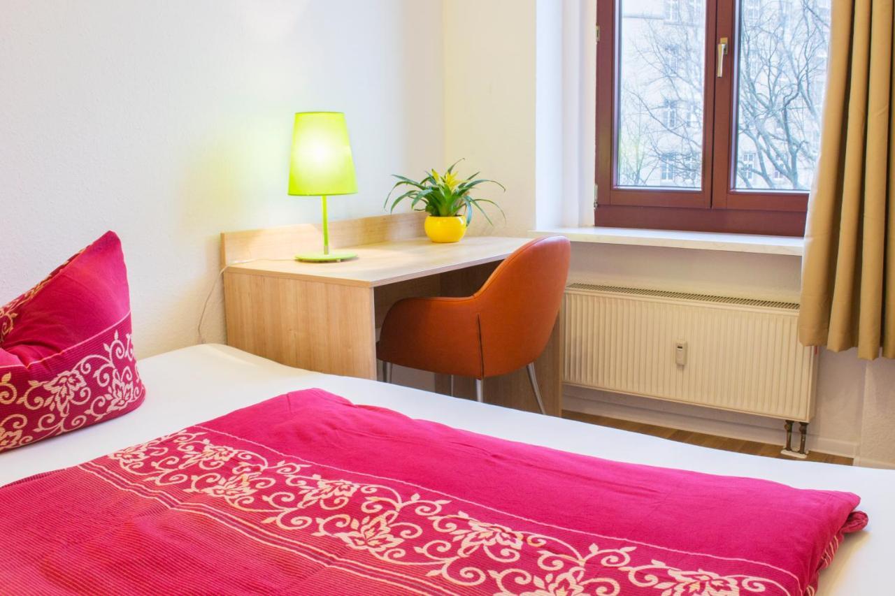Gwuni B&B Leipzig Bagian luar foto